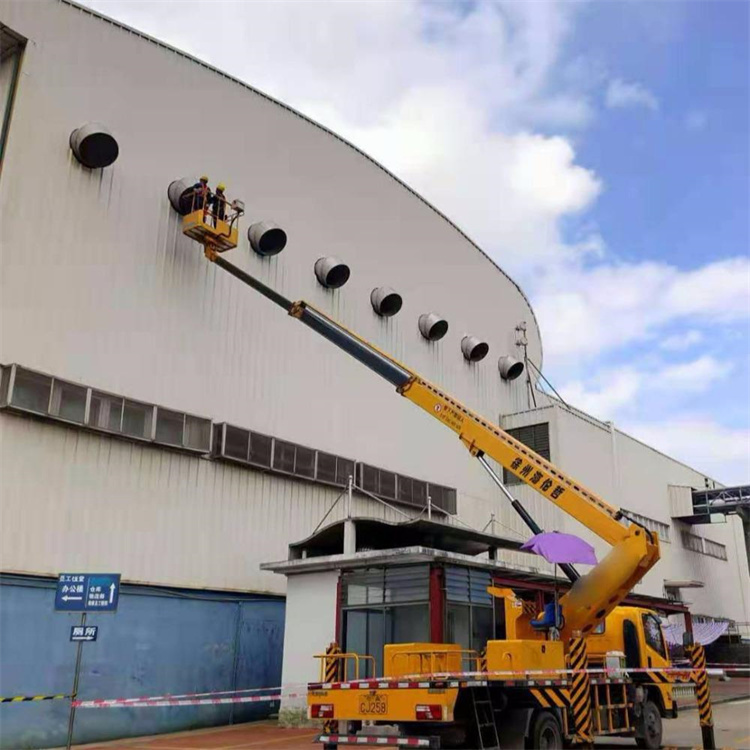 黄平高空作业车出租服务：专业广告牌安装解决方案