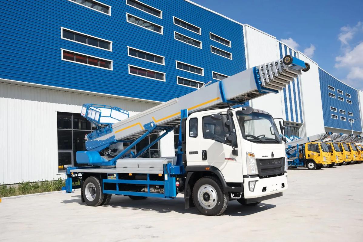 黄平出租云梯车高空作业车 建筑垃圾搬运